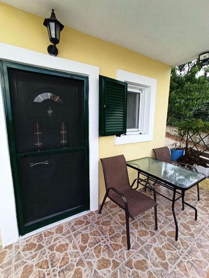 Dimitris House Petriti Διαμέρισμα Εξωτερικό φωτογραφία