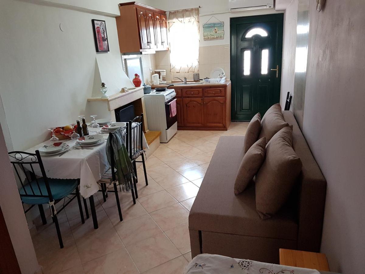 Dimitris House Petriti Διαμέρισμα Εξωτερικό φωτογραφία